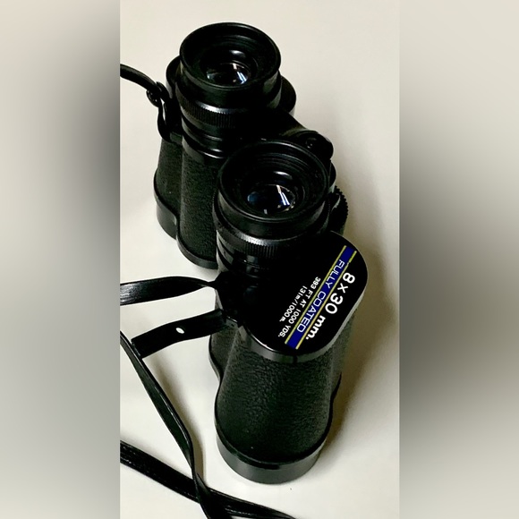 Vintage TASCO ZIP 8 x 30 mm Fully Coated Binoculars in Zippered Carrying Case - Picture 13 of 16